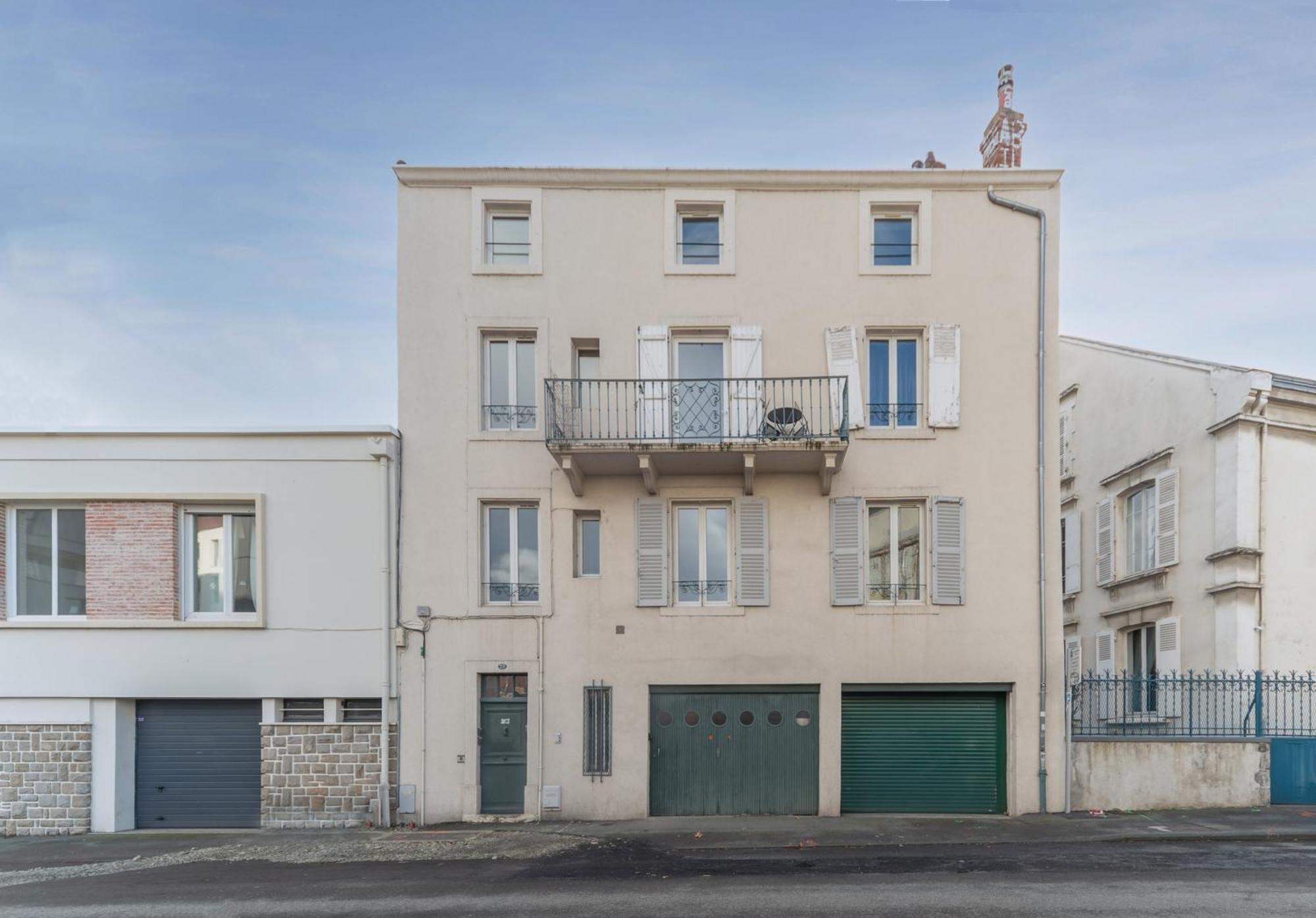 La Grande Maison Clermont - Appartements Centre Ville Εξωτερικό φωτογραφία